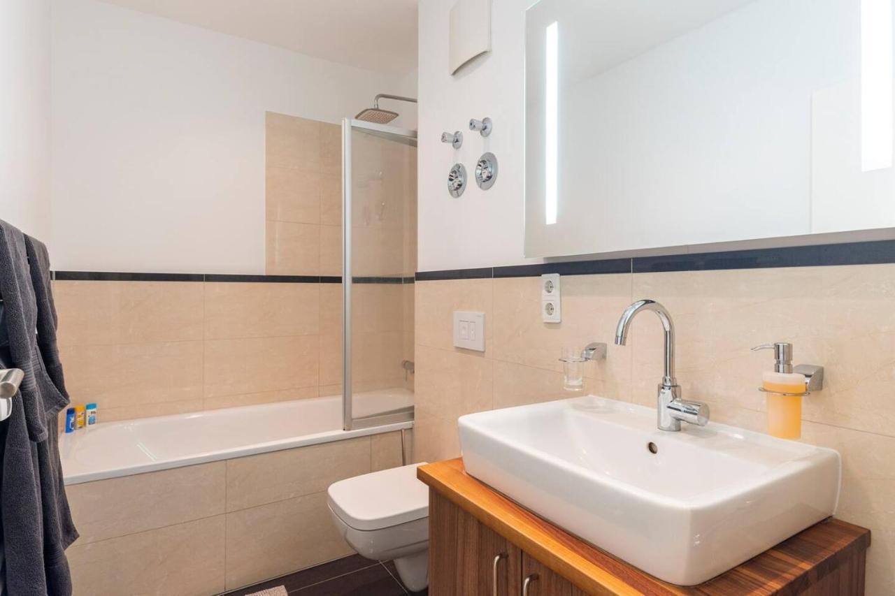 Super Zentrale, Gemutliche Wohnung Mit Balkon Leipzig Ngoại thất bức ảnh